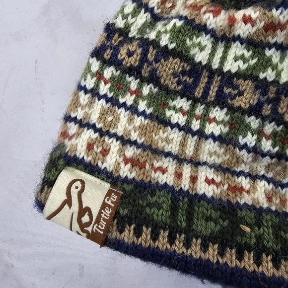 Turtlefur Beanie Hat Wool Knit Cap Blue Green Winter Fleece Lined Fair Isle Pom - Picture 3 of 8